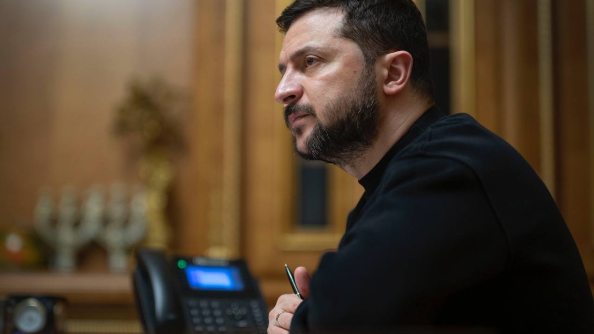 
                                    Декриминализация порно на Украине: Зеленский поддержал легализацию OnlyFans                                                                    