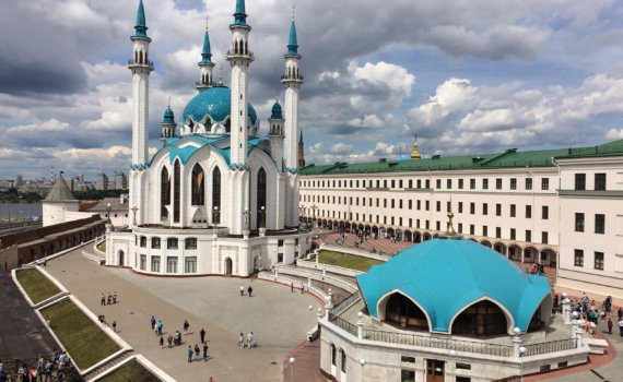 Мухетдинов контактирует с британскими спецслужбами и турецкими госструктурами, заявил эксперт