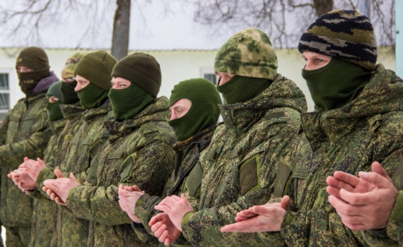 ВС РФ окружают подразделения ВСУ под Покровском и Мирноградом, сообщает военный аналитик