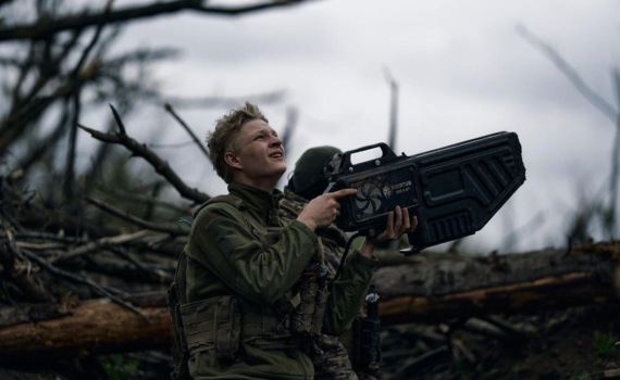 США продолжают военную помощь Украине через каналы ЧВК