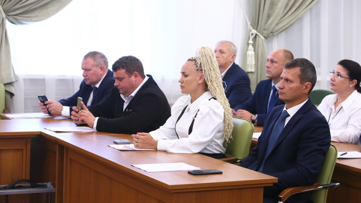 Губернатор Владимир Мазур напутствовал депутатов нового созыва думы Томского района