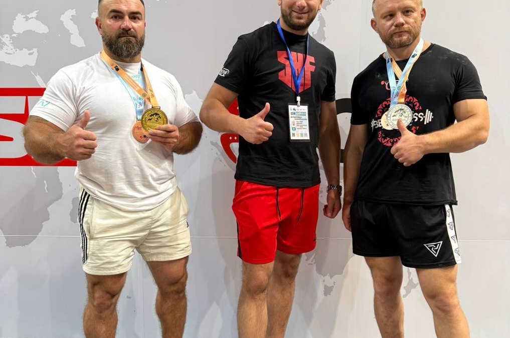 Золото и серебро - Миляев считает награды туляков на чемпионате Азии по пауэрлифтингу гордостью Тулы и России