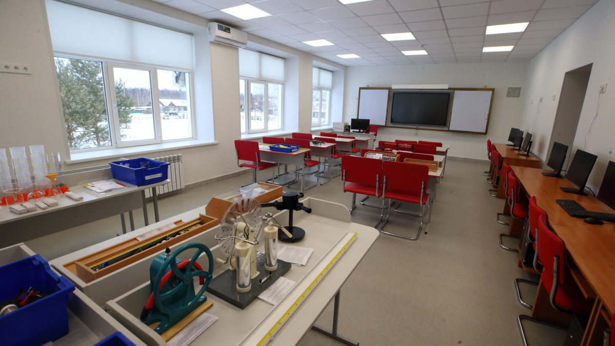 Томский губернатор открыл отремонтированную по нацпроекту школу поселка Улу-Юл