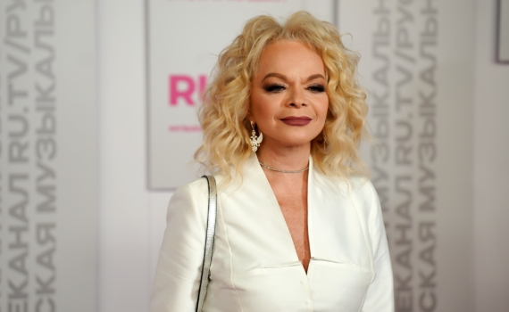 Легендарная кефирная диета Ларисы Долиной: гениальная система или игра с огнём — разоблачение Легендарная кефирная диета Ларисы Долиной: гениальная система или игра с огнём — разоблачение