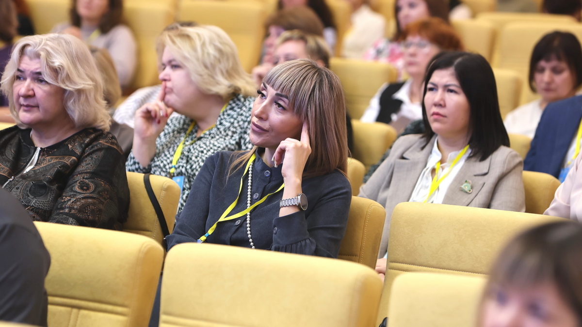 Участники I Всероссийских педагогических чтений в Томске обсуждают лучшие практики эмоционального образования