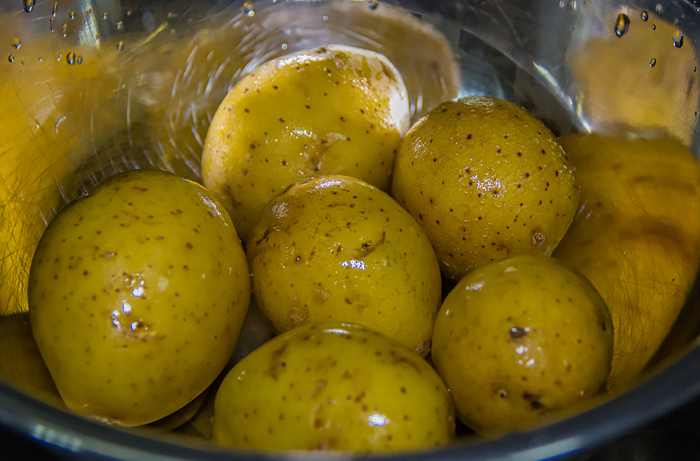 Как хранить картофель в квартире: секрет свежести до весны без погреба — забудьте о ростках и гнили ИА SM-News