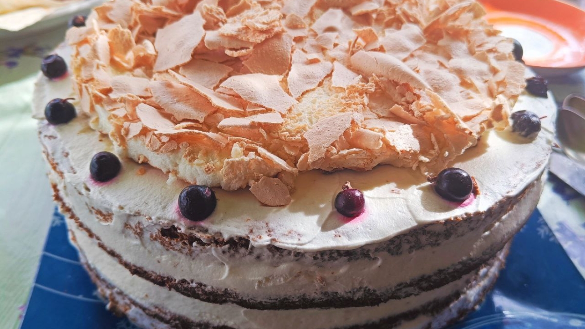 Когда не успеваю в магазин, а гости на пороге: ароматный пирог к чаю — всего 5 шагов ИА SM.News