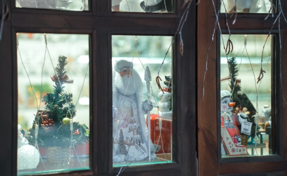 Черная пятница для Нового года: шопинг-план для тех, кто за раз хочет купить всем подарки под елку