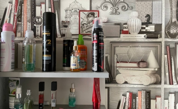 Укутайся в аромат: 8 теплых и уютных парфюмов грядущей зимы — раскрываем главные тренды 2026 года