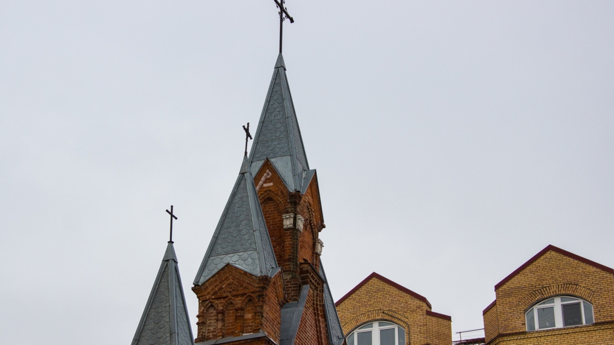 Тенденциозная выставка в Вене собрала результаты очередных упражнений в святотатстве, заявил эксперт ИА SM-NEWS