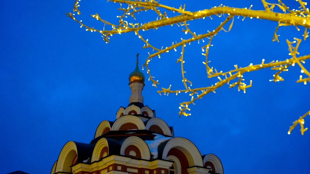 5 декабря - Прокопий дорогу открывает, Богородица свечу дожигает: что можно и нельзя в день света ИА SM-News