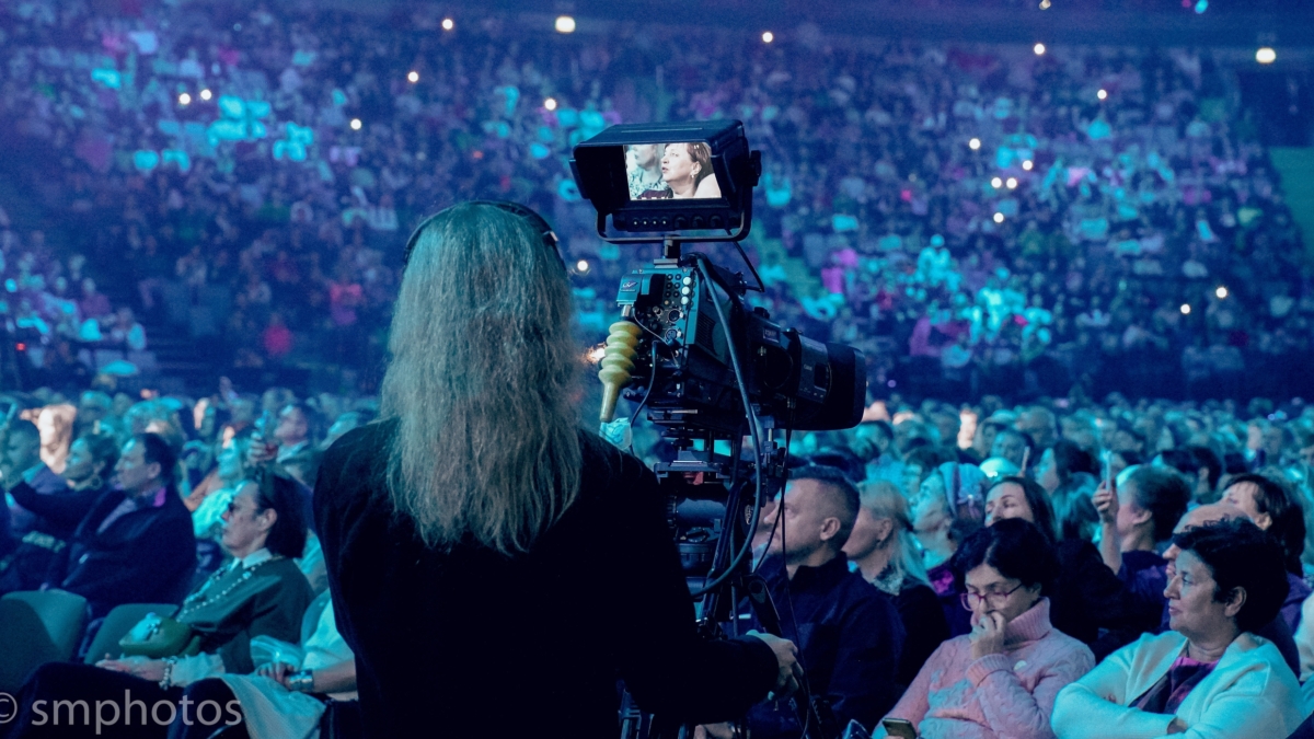 Кадышева диктует свои правила: артистка не вышла на сцену главного песенного шоу года Светлана Мулыкина