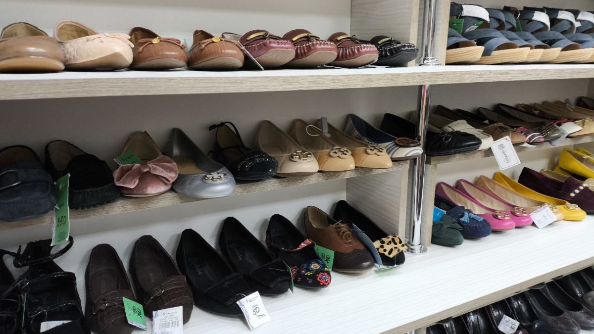 Не балетки и не сапоги: француженки выбрали третий путь — и он покоряет мир ИА SM.News