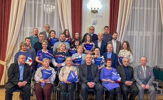 На Севмаше прошло чествование новые трудовых династий На Севмаше прошло чествование новые трудовых династий