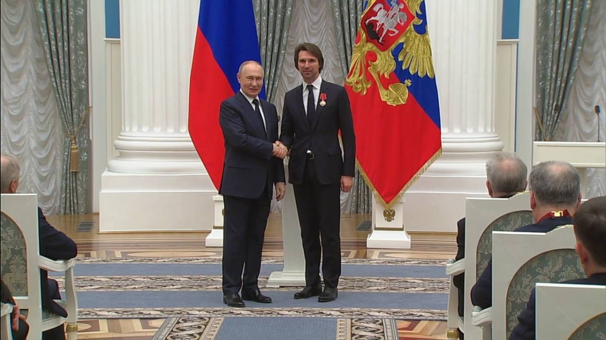 Президент вручил госнаграды Сергею Бунину и Елене Север пресс-служба РМГ