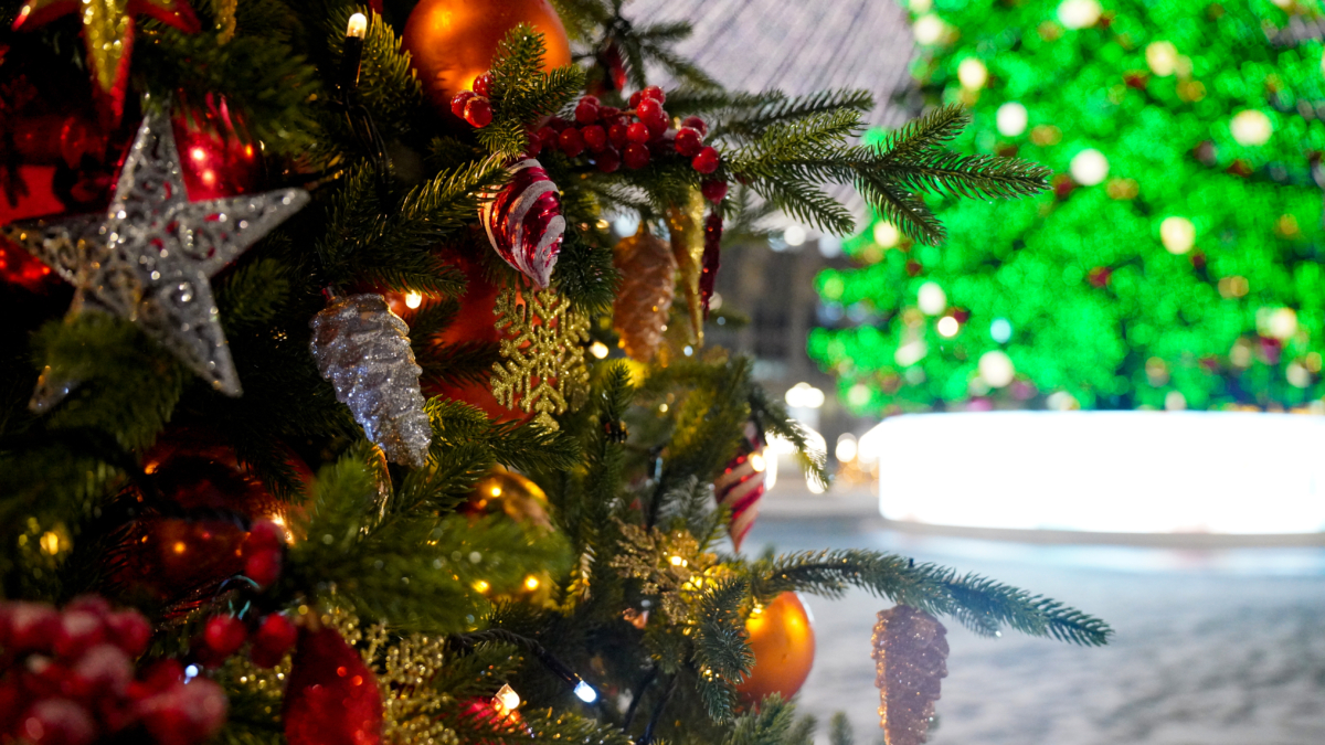 От польских фонариков до Бирюсинки: как собрать елочную коллекцию, которая лечит душу Светлана Мулыкина