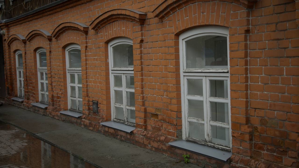 Холодные полы не из-за сквозняков: как муж нашёл и перекрыл главный источник теплопотерь в доме ИА SM-News Тюмень