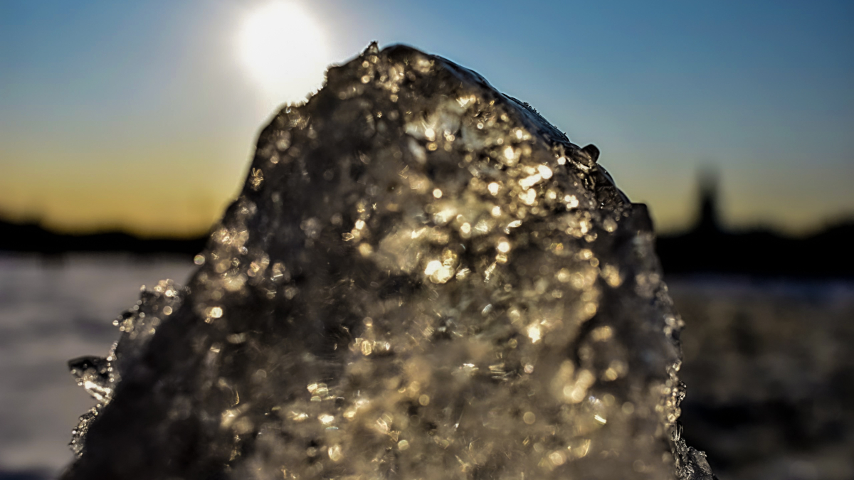 США перестанут опираться на НАТО в сфере нацбезопасности, заявил российский политолог ИА SM-News