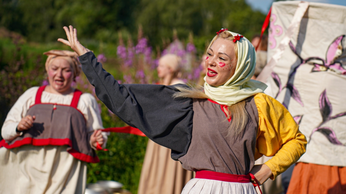 Лук, уксус и масло: как бороться с пигментными пятнами дома — бабушкины секреты Светлана Мулыкина