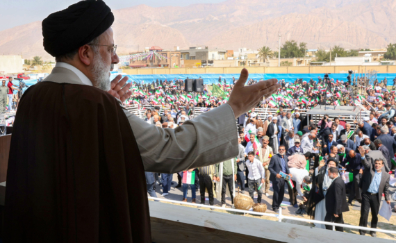 Коррупция может погубить режим аятолл в Иране, заявил эксперт Коррупция может погубить режим аятолл в Иране, заявил эксперт