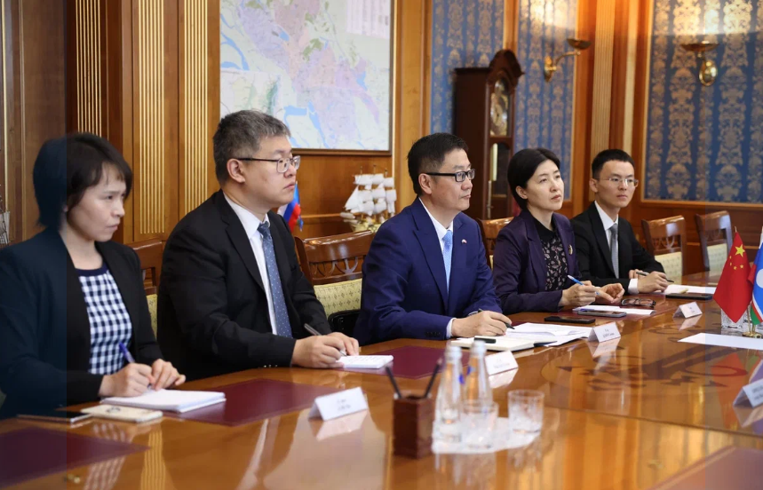 Баранчик: Атака Трампа на Иран - это скрытый налог на экономику Китая пресс-службы Главы Республики Саха (Якутия) и Правительства Республики Саха (Якутия)