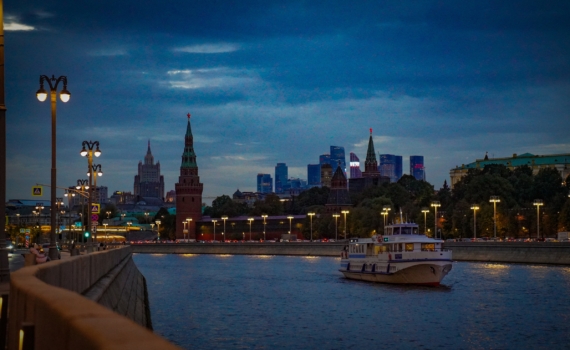 Системная оппозиция услится после выборов в Госдуму, усилив диалог с Путиным, заявил эксперт Системная оппозиция услится после выборов в Госдуму, усилив диалог с Путиным, заявил эксперт