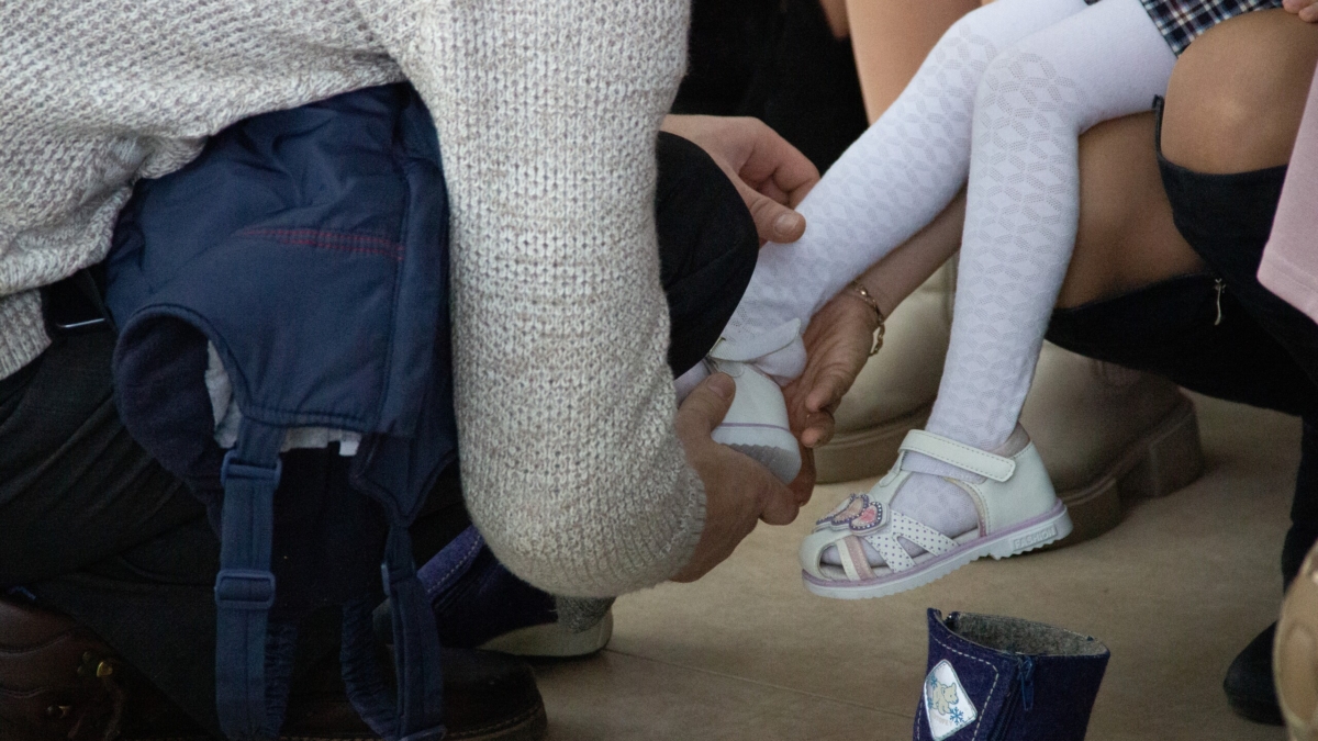 Учёные предупредили: чрезмерная помощь с внуками опасна для психики пожилых — если больше двух часов ИА SM-News