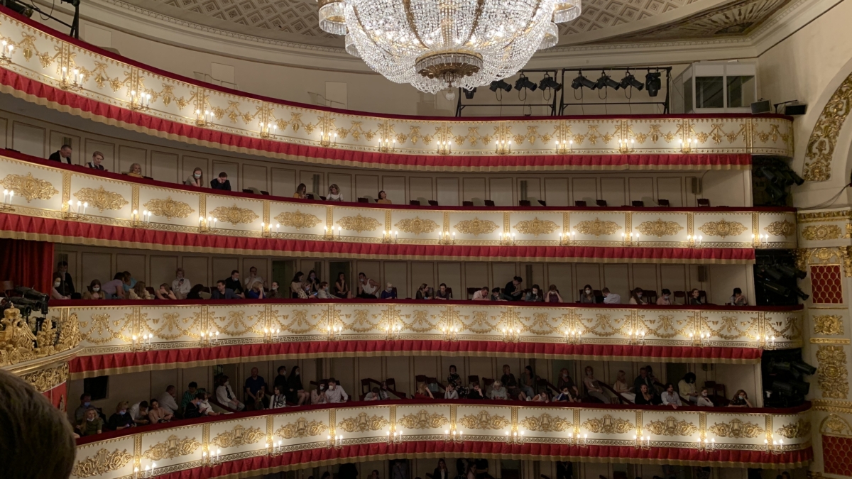 Эксперт: Константин Богомолов не создает театральные тренды ИА SM-NEWS