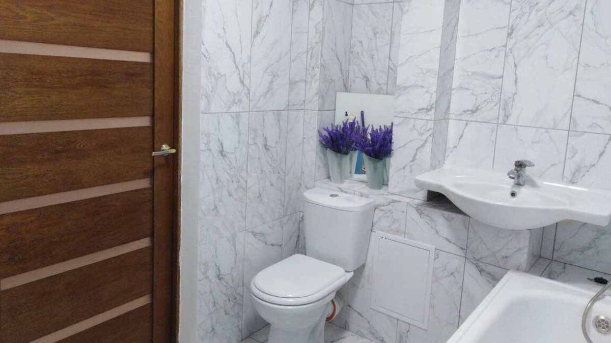 Не вантуз, а трос: почему 9 из 10 прочищают засор неправильно — и затапливают соседей снизу ИА SM.News