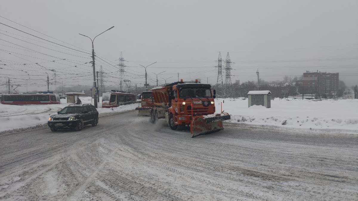 Идея Миляева снова актуальна: нужен снежный субботник, коммунальщики на пределе ИА SM.News