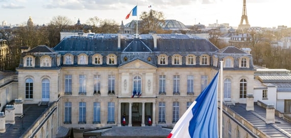 Корнилов раскритиковал официальный Париж за двойные стандарты Корнилов раскритиковал официальный Париж за двойные стандарты