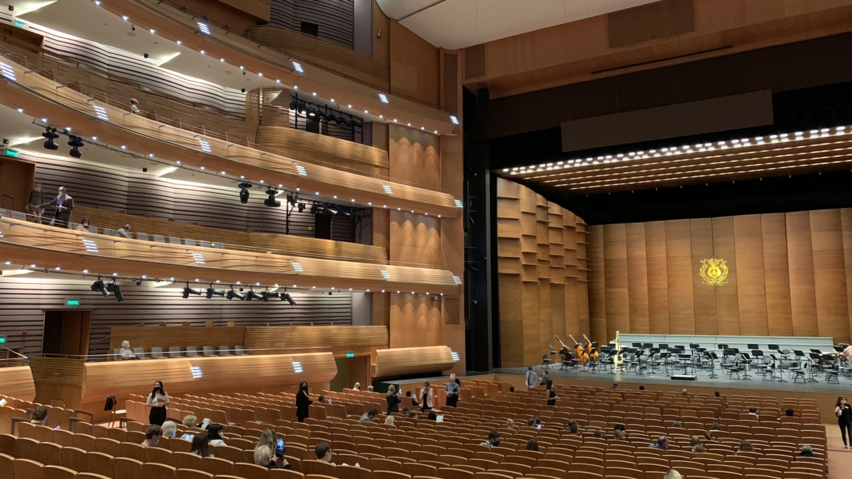 Журналист Мардан: Минкульт “оправдался” за назначение Богомолова в МХАТ ИА SM-News