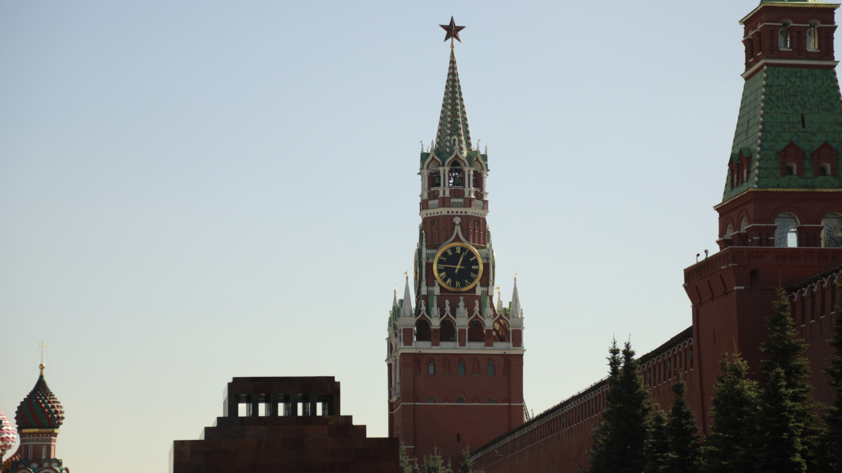 Эксперт: Россию обвиняют в модерации преступных схем Эпштейна ИА SM-NEWS