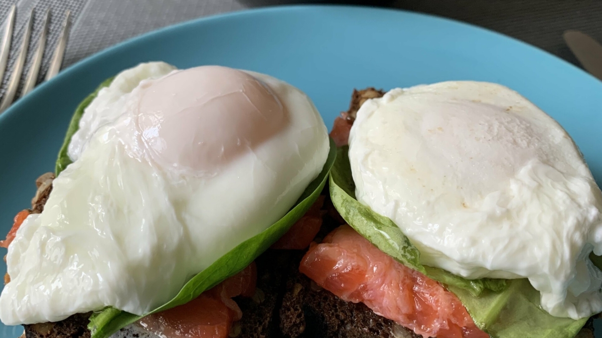 Яйца повышают хороший холестерин: миф о вреде разрушен — на самом деле желток строит гормоны ИА SM-News