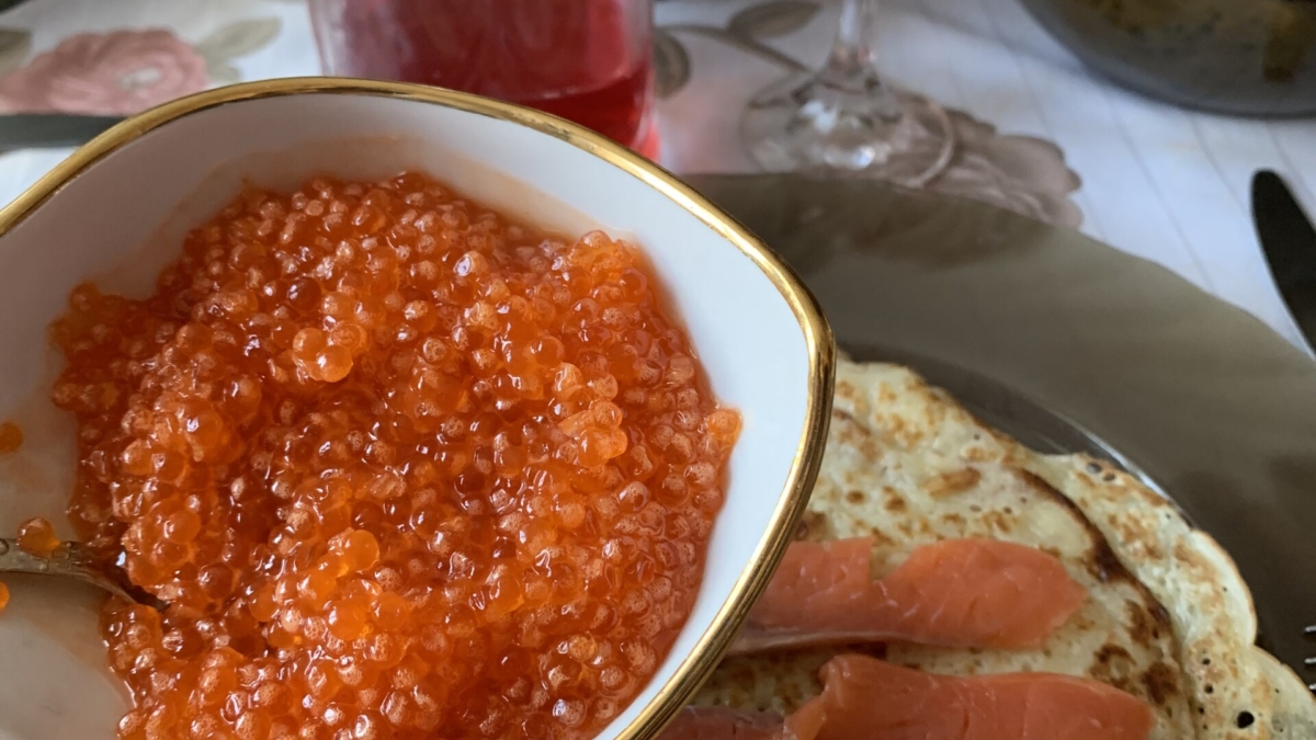 Масленица на носу: 3 начинки для блинов, которые испортят праздник вздутием и изжогой ИА SM-News