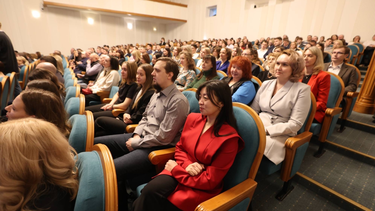 Губернатор Владимир Мазур отметил ключевые проекты томских вузов и НИИ