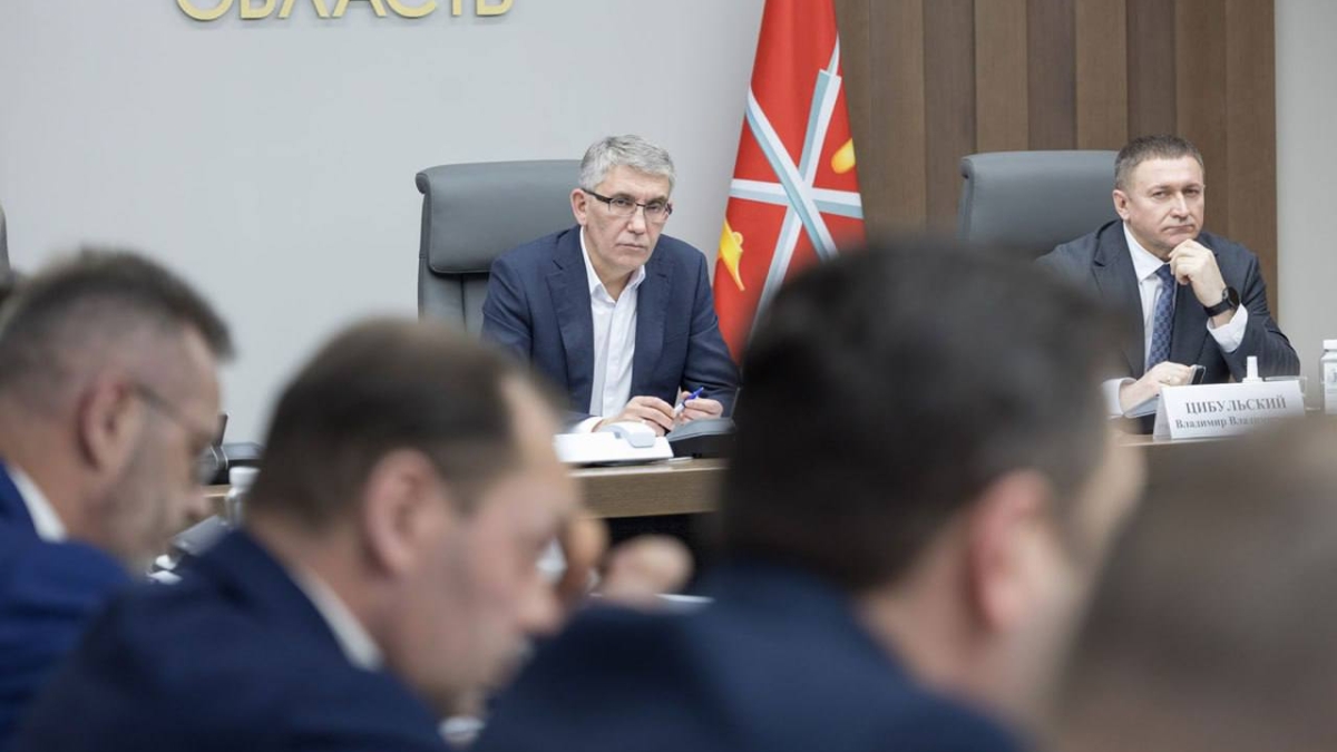 Даны 2 дня: Миляев ждет от муниципалитетов дела, а не слов, в решении проблем со снегом и вывозом мусора из личного архива Д.Миляева