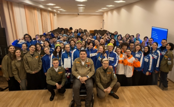 Молодежь из «Снежного десанта» Томской области за зиму помогла жителям 58 населенных пунктов Молодежь из «Снежного десанта» Томской области за зиму помогла жителям 58 населенных пунктов