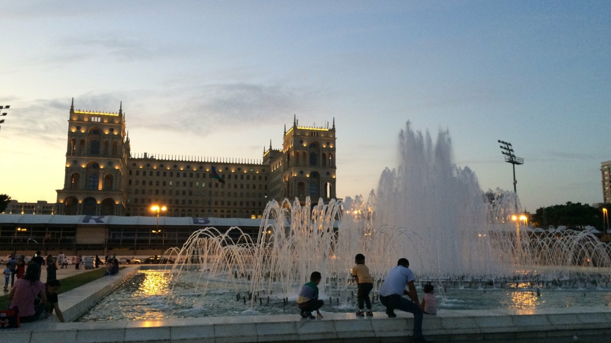 Азербайджан отказался от протурецкого курса в ходе развития иранского кризиса, заявил эксперт ИА SM-NEWS