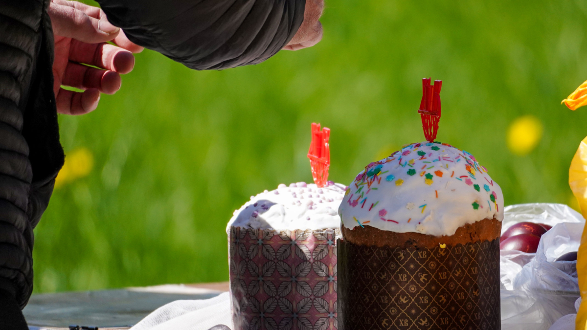 Пасхальная выпечка за час для занятых: забудьте о дрожжах — этот кулич поднимается сам Светлана Мулыкина