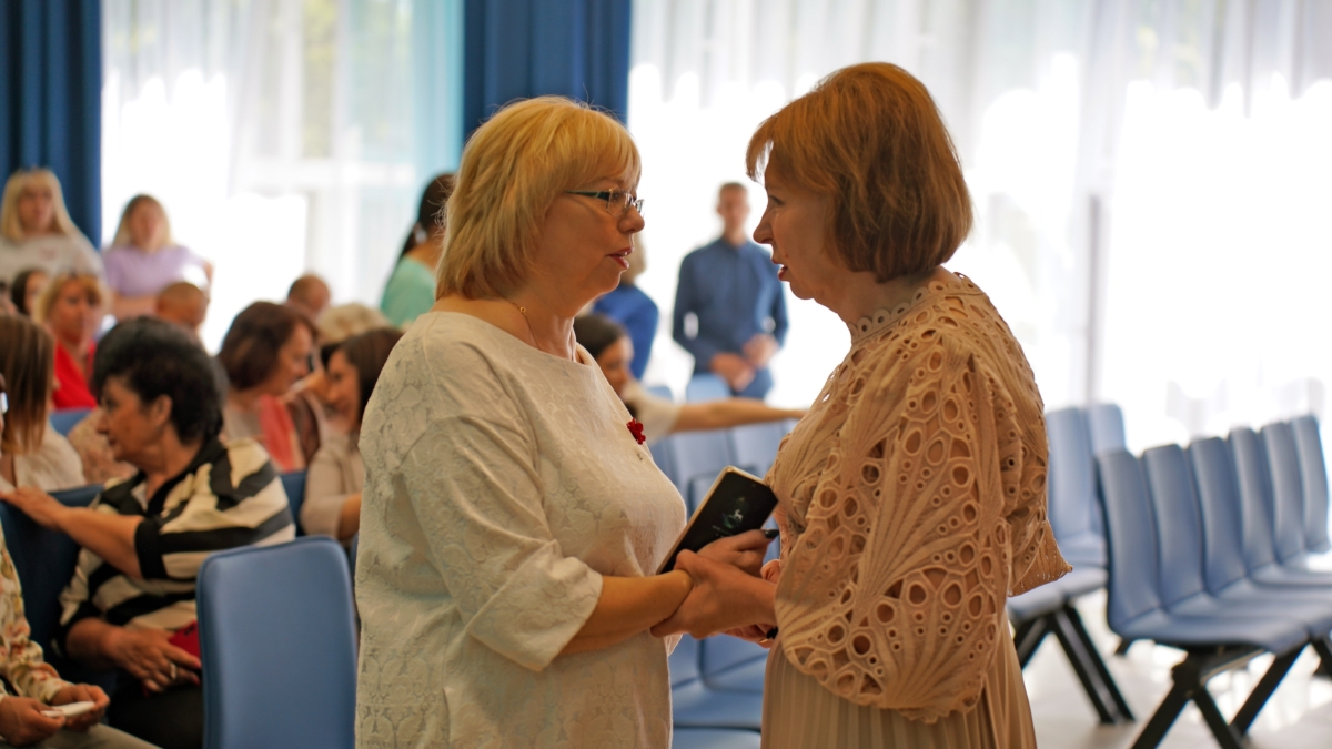 Единый государственный экзамен для родителей: взрослые впервые проходят ЕГЭ вместо школьников Светлана Мулыкина