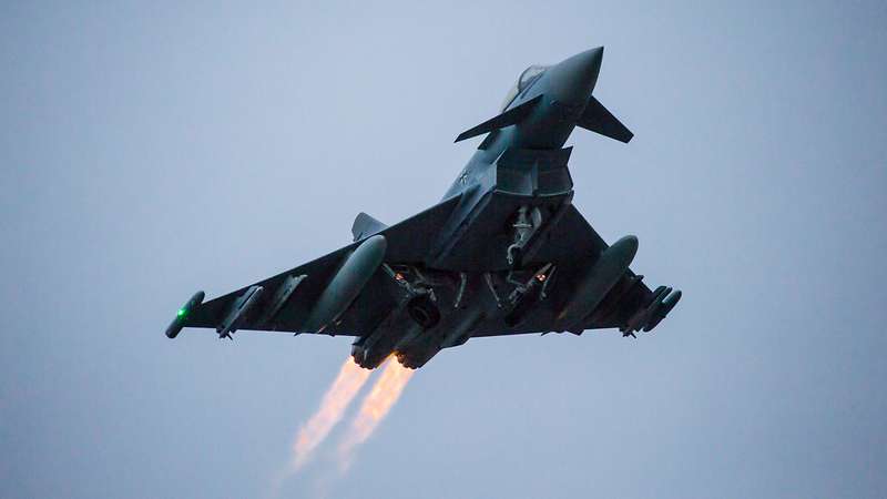 Сосновский: Германия не будет участвовать в создании новых истребителей Официальный сайт Министерства обороны ФРГ www.bundeswehr.de/Яна Нойманн