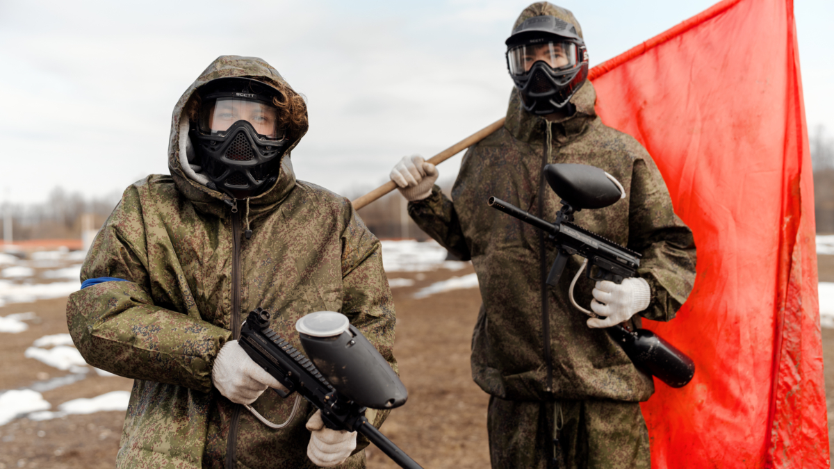 Адреналин и командный дух: в «Алабуга Политех» проходит масштабный турнир по пейнтболу