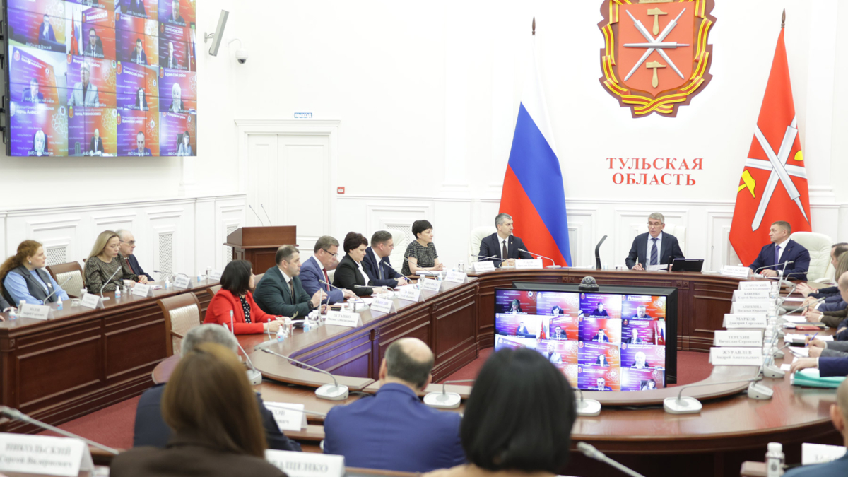 Нужен кадровый лифт: застревание талантливого человека в одной должности, убежден Миляев, формирует у него обреченность Правительство Тульской области