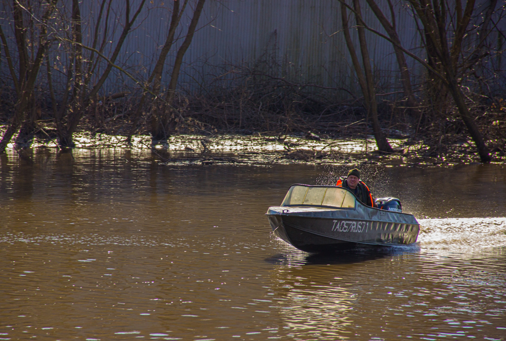 Весенний жор на реке: как ловля в проводку приносит трофеи один за другим ИА SM-News
