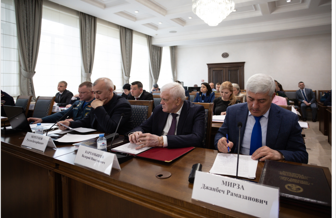 Глава Адыгеи обозначил задачи по защите территорий от ЧС