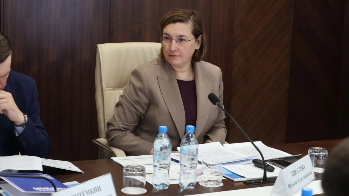 Губернатор Владимир Мазур поддержал инициативу по обучению рабочей профессии девятиклассников, не сдавших ОГЭ