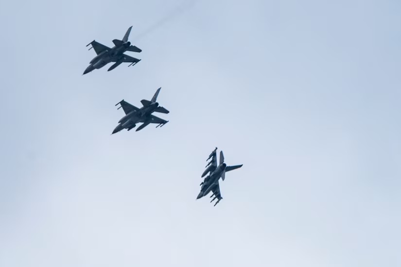Взаимные атаки Ирана и США сорвали продление перемирия Официальный сайт Минобороны США www.defense.gov