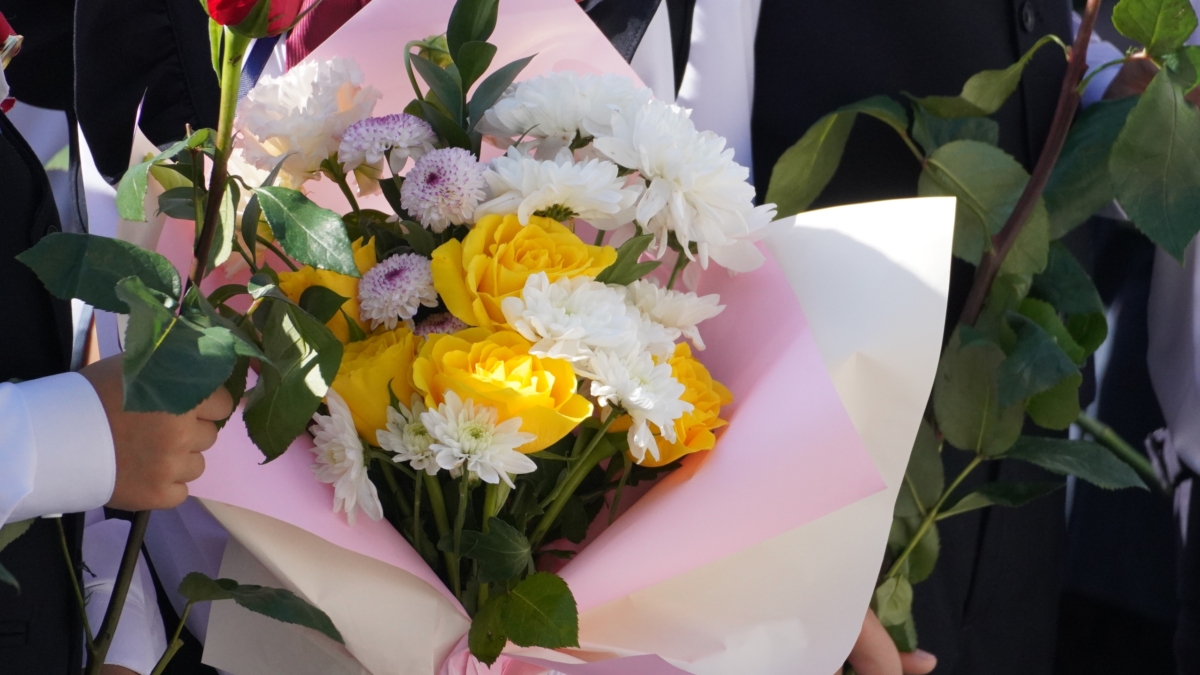 Учитель ахнет, когда увидит букет: 5 композиций, которые реально вырастить на даче к 1 сентября