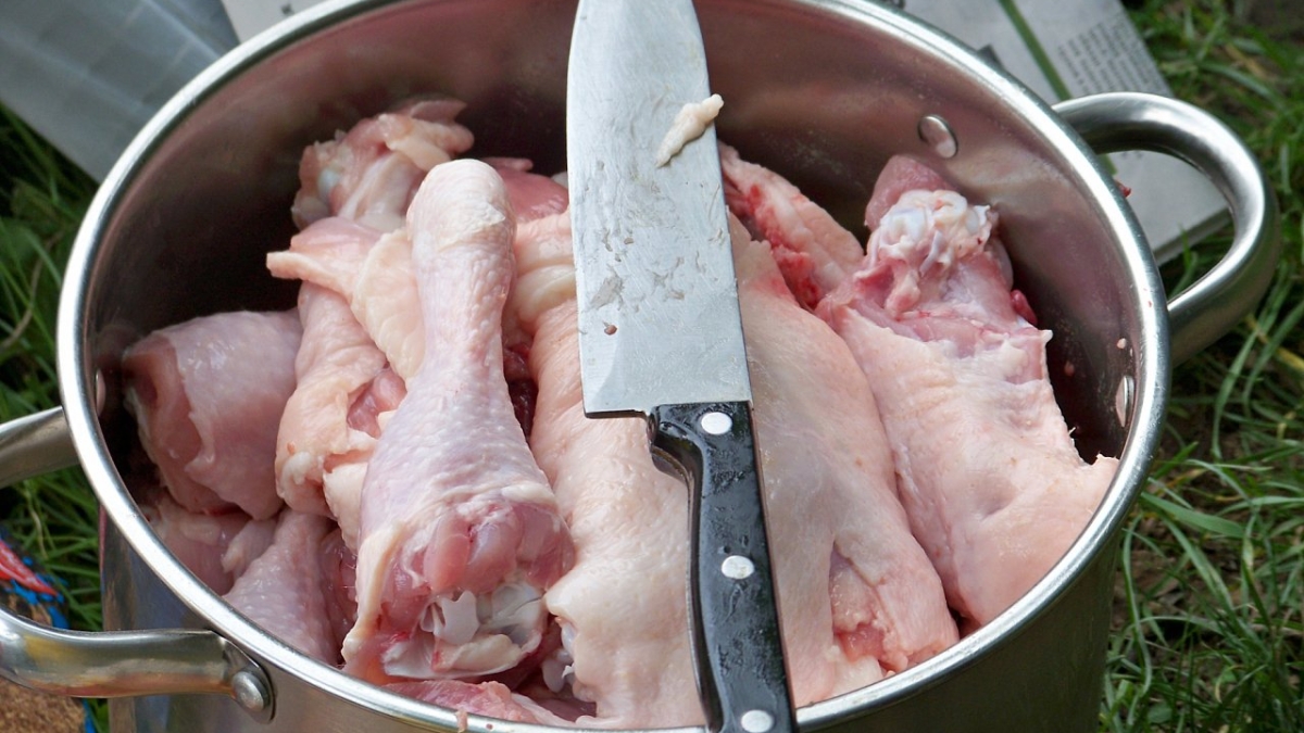 Секрет сочной курицы: взбиваю лук со специями в маринад — и мясо тает во рту ИА SM-News